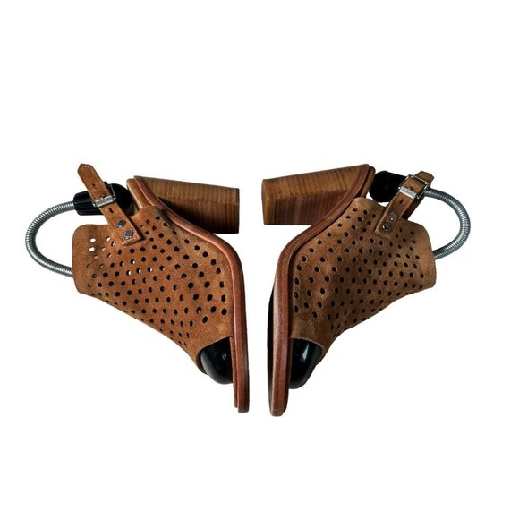 Rag & Bone Wyatt Nubuck Perforated Bootie Sandals Camel Women’s US 7.5 / EU 37.5 - Picture 8 of 11